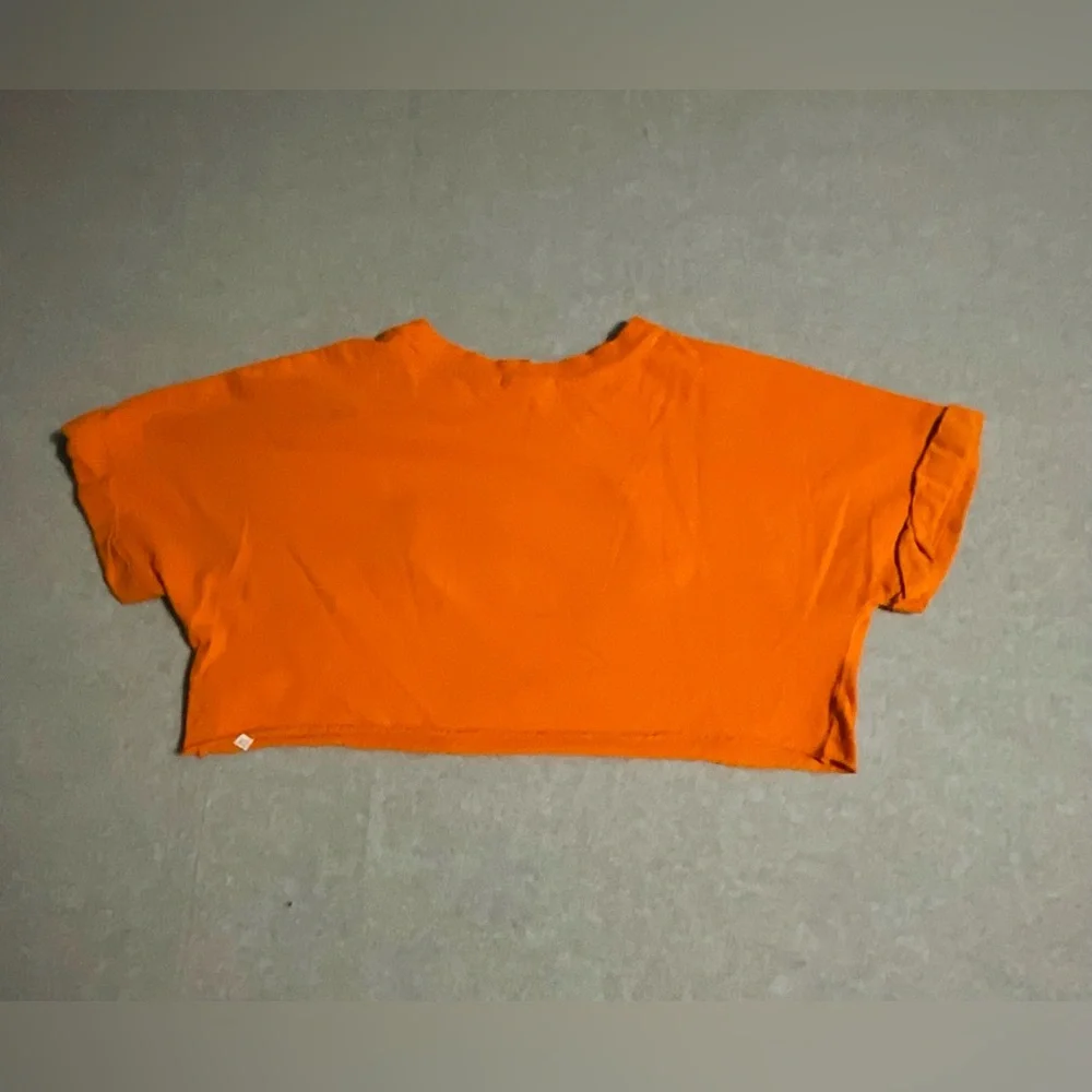 Forever 21 No Drama 3D PVC Patch Orange Crop Top L Embossed Graphic Streetwear - Picture 2 of 5